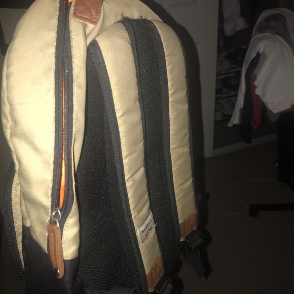 Backpack - Picture 2 of 3